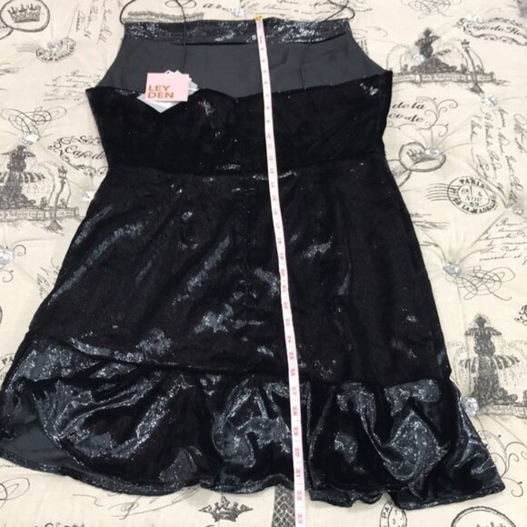 Leyden Shimmery Ruffle-Hem Dress - Picture 11 of 12